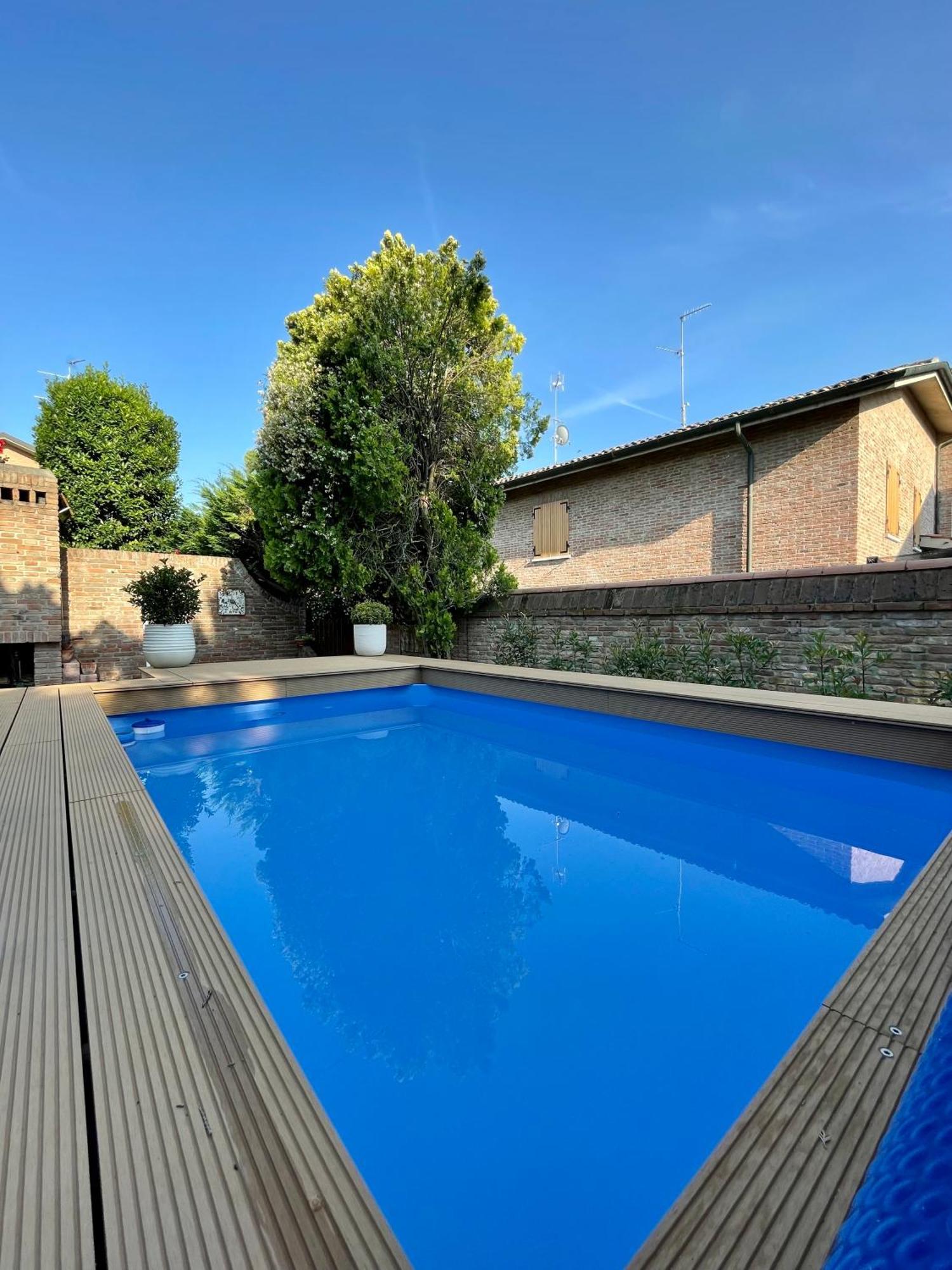 Casa Matilde Piano Terra 100mq Con Parking E Piscina Ferrara